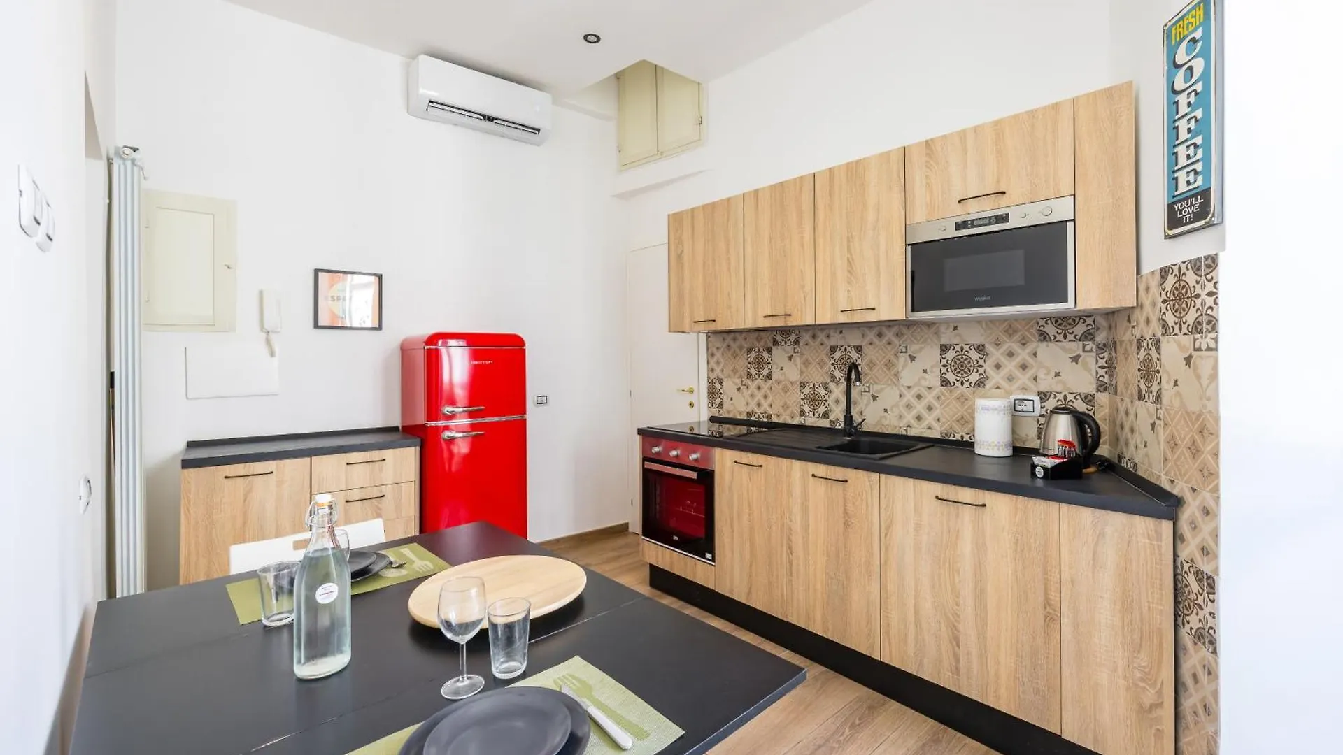 Lammatari Fancy Flat By Napoliapartments Appartamento Napoli