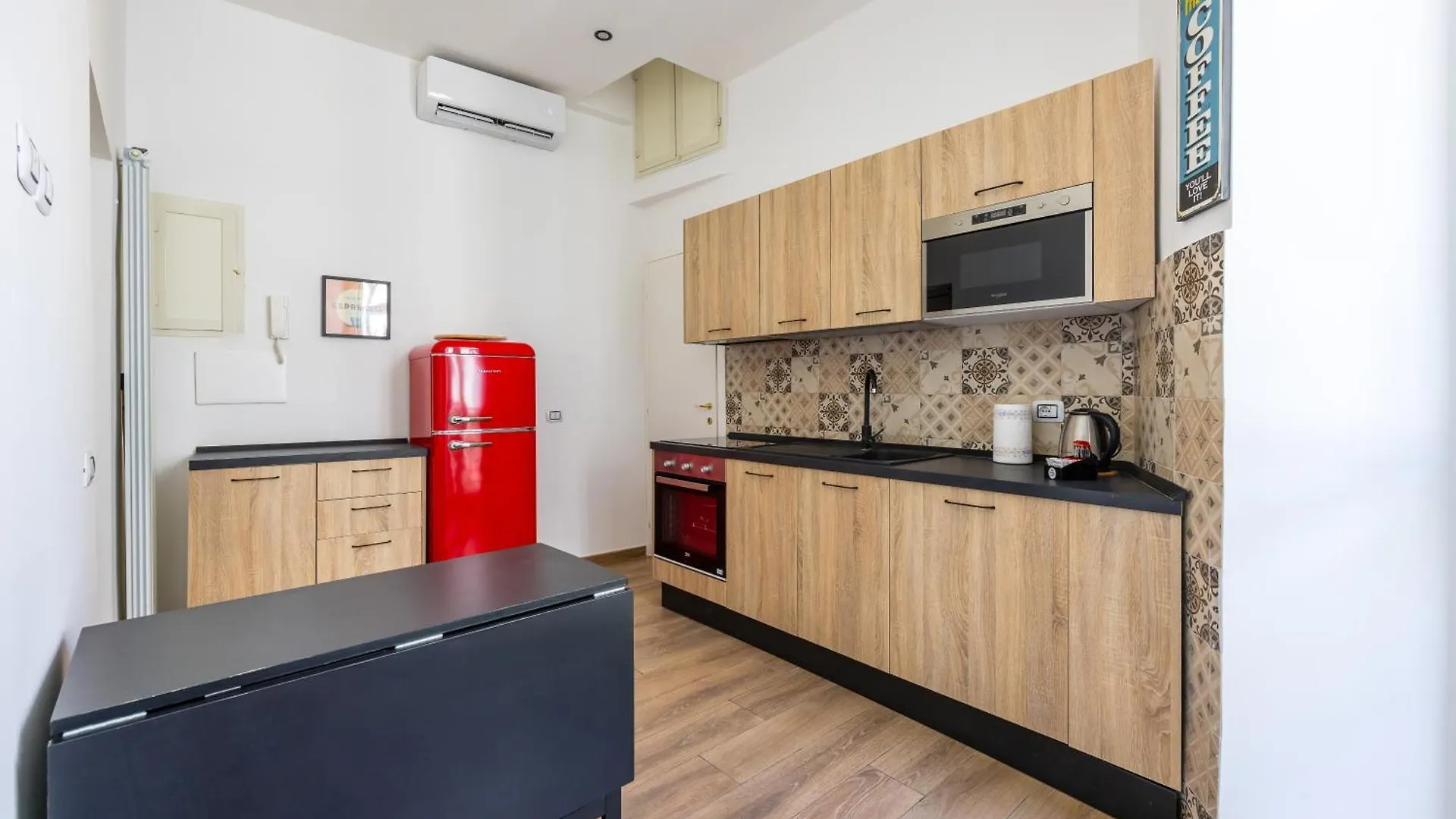 Lammatari Fancy Flat By Napoliapartments Apartment